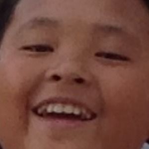 Meet your Posher, Christopher